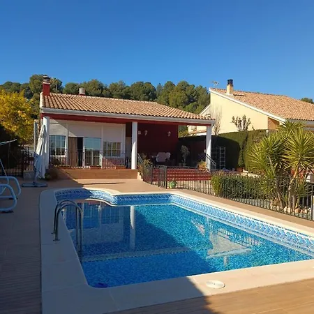 Chalet Con Piscina En Liria Buitenkant foto