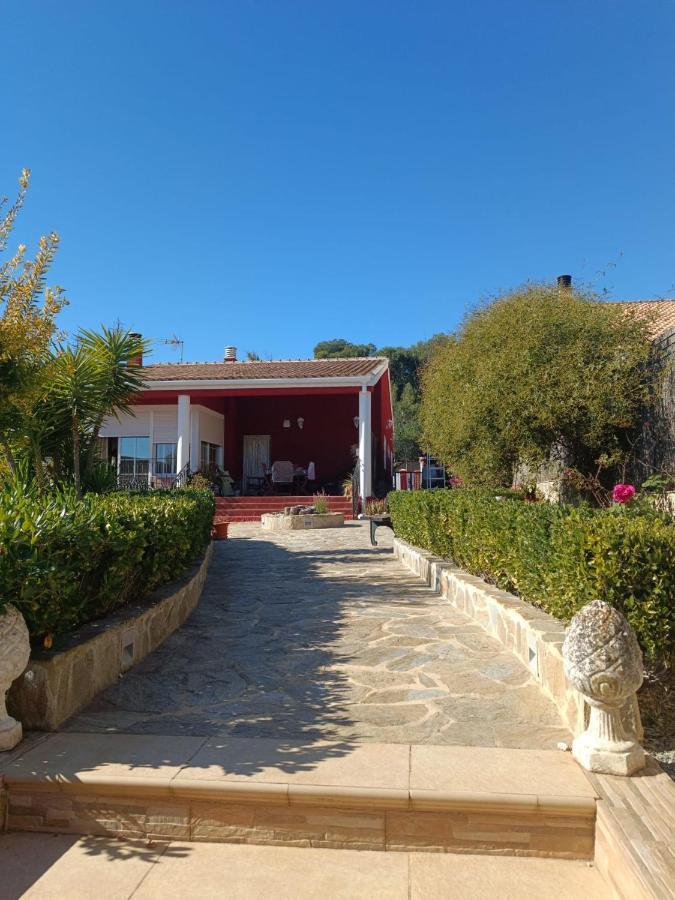Con Piscina En Ferienhaus Lliria