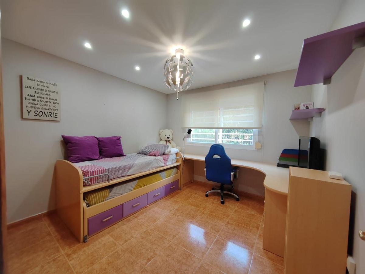 Ferienhaus Con Piscina En Lliria