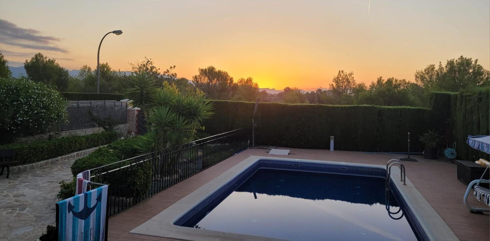 Con Piscina En Ferienhaus Lliria