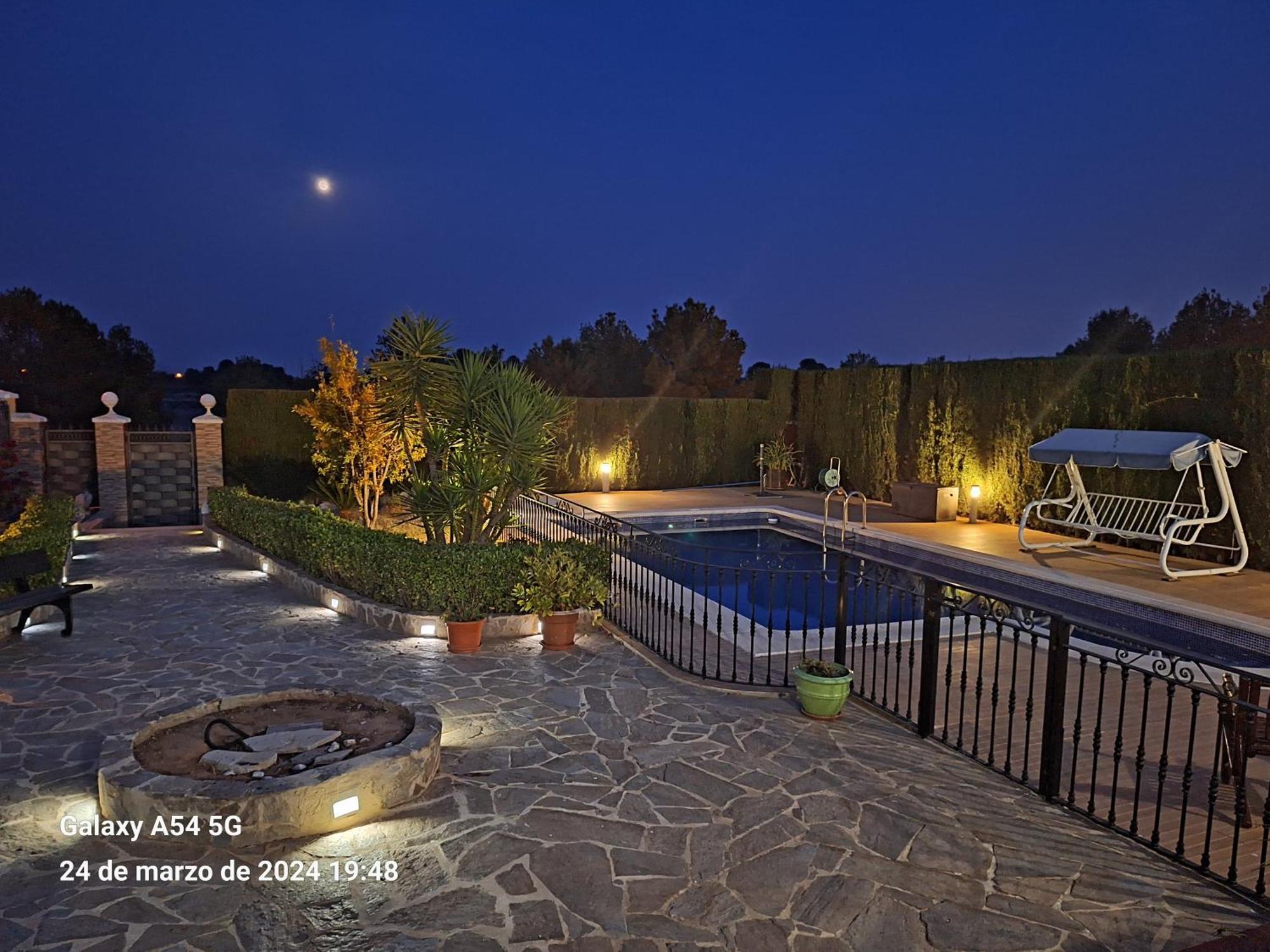 Con Piscina En Ferienhaus